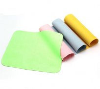 如何清潔超細纖維眼鏡布？