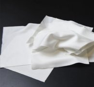 無(wú)塵布在擦拭過(guò)程中是否帶靜電？
