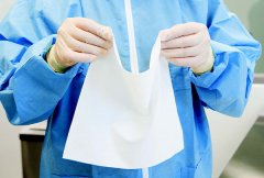 <b>如何正確折疊無塵布以及如何使用它？</b>