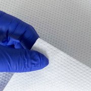 無塵擦拭布制造商，包括創(chuàng)新的無絨擦拭布